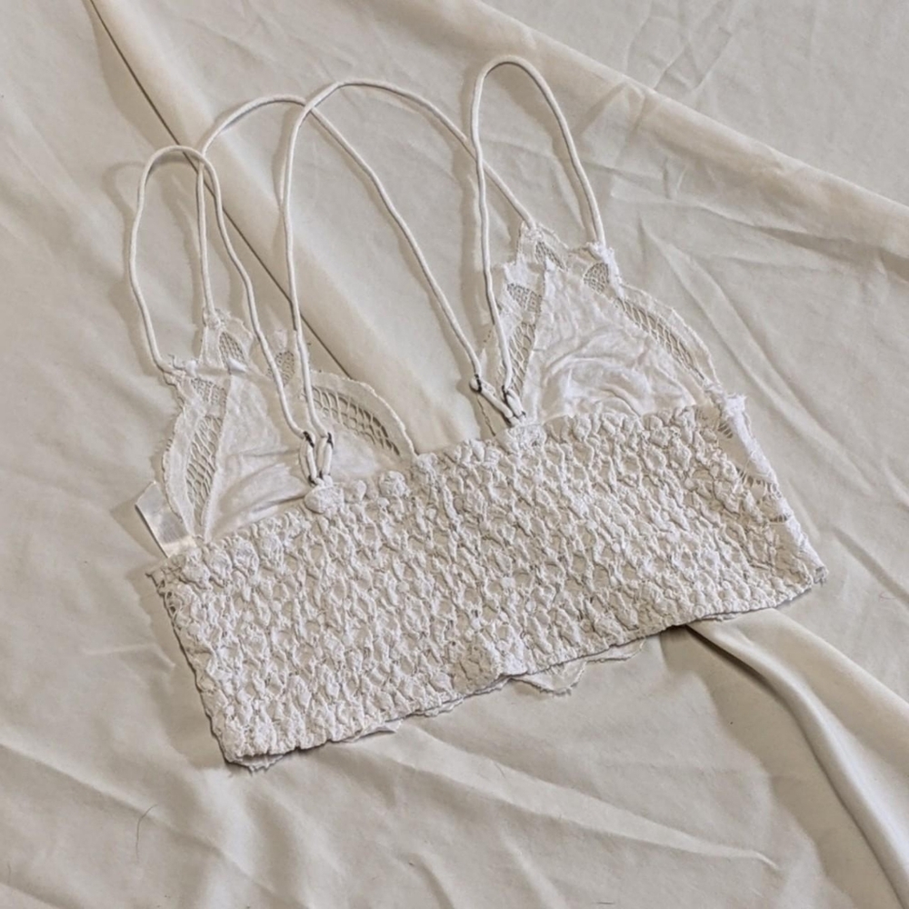 Free People - Picture 2 of 6
